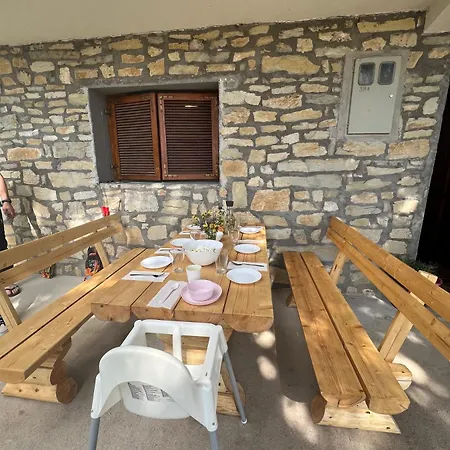 Vikendica Aki Tatil Evi